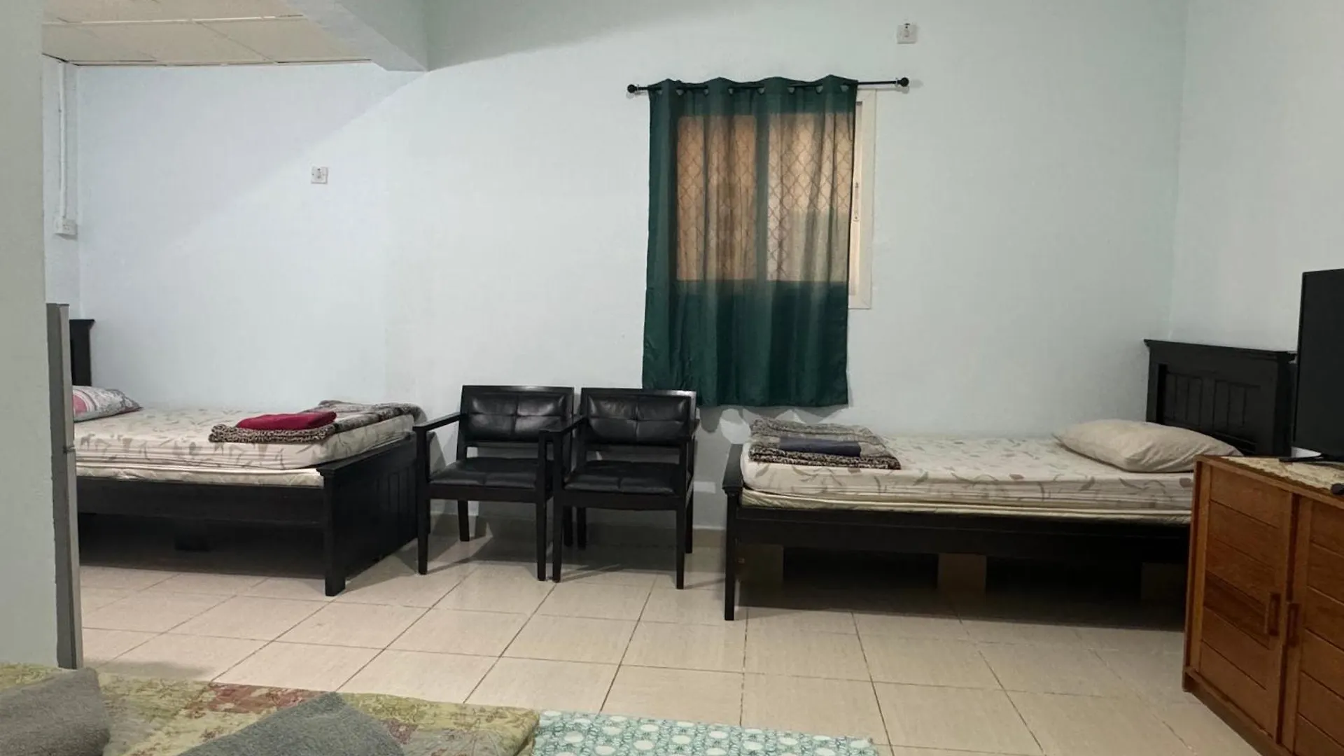 Basic Private Room With Attached Bathroom - No Parking Space 阿布扎比 阿拉伯联合酋长国